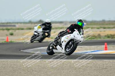 media/Apr-18-2025-TrackDaz (Fri) [[45f5874c44]]/C Group/Session 1 (Turn 7)/